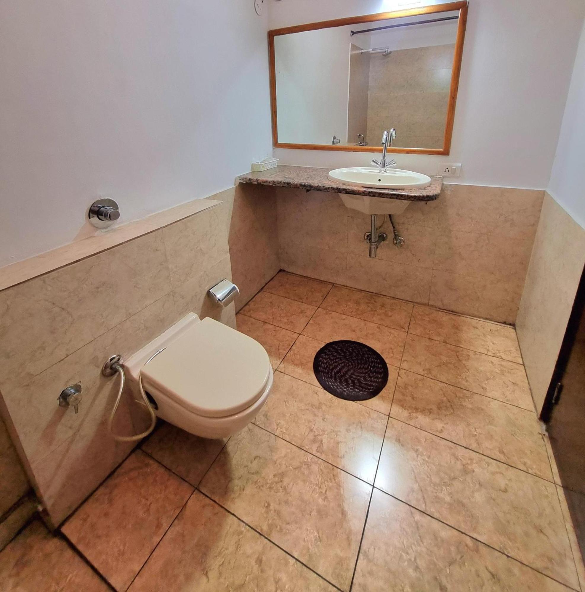 Mist N Meadows Resort Rajgarh  Экстерьер фото