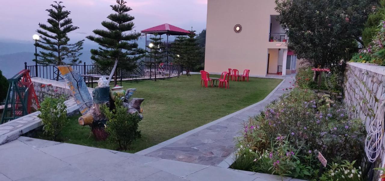 Mist N Meadows Resort Rajgarh  Экстерьер фото