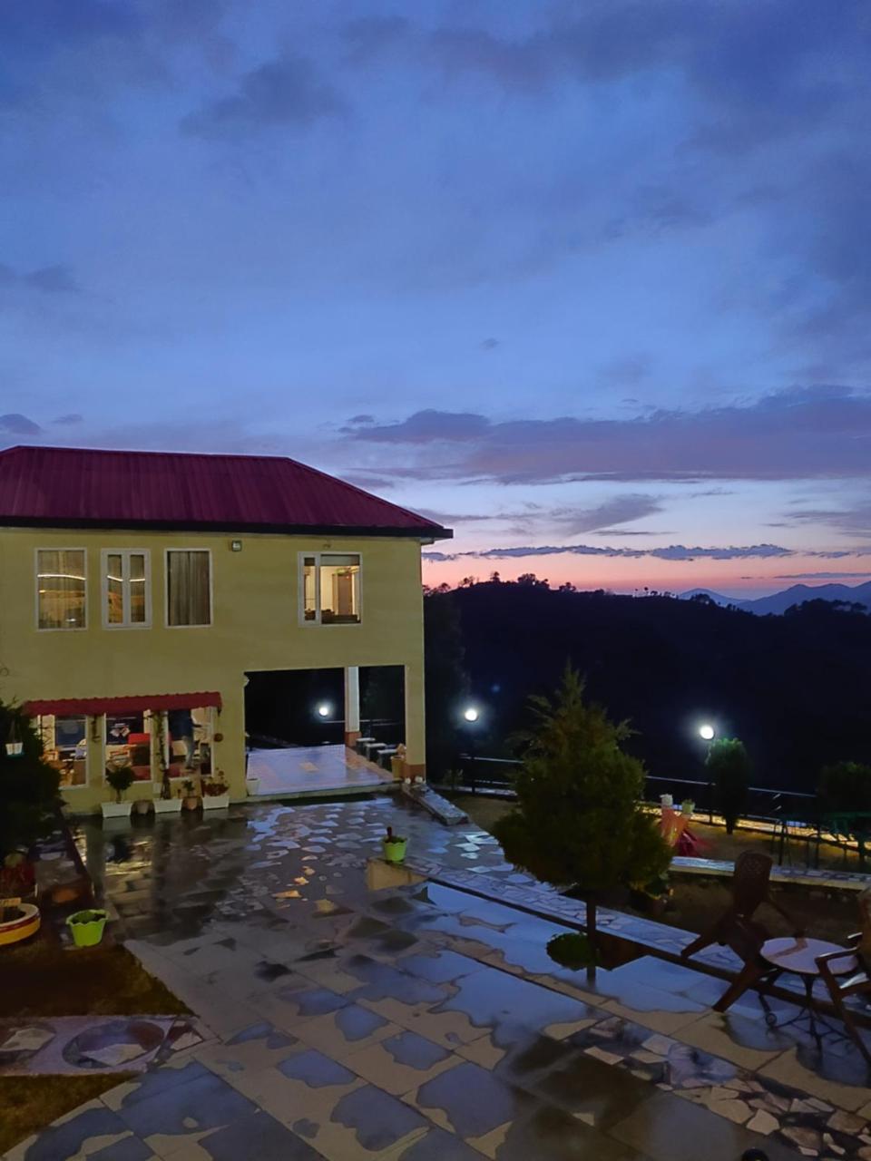 Mist N Meadows Resort Rajgarh  Экстерьер фото